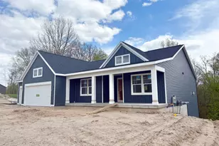 5888 Valley Point Dr SE, Caledonia, MI 49316 - Photo 2