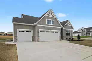 5796 Hay Wagon Rd SE, Kentwood, MI 49508 - Photo 2