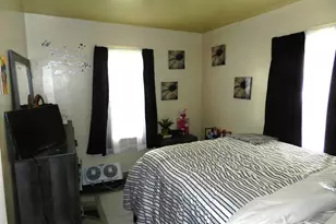 518 & 528 Chippewa Rd, Benton Harbor, MI 49022 - Photo 6