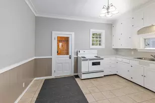 315 E Coffren Ave, Greenville, MI 48838 - Photo 10