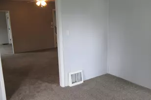 227 E Arbor Street E, Marcellus, MI 49067 - Photo 8