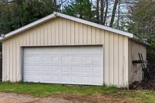 12480 Co Rd 653, Gobles, MI 49055 - Photo 38