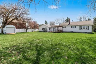 114 S Main St, Eastlake, MI 49626 - Photo 4