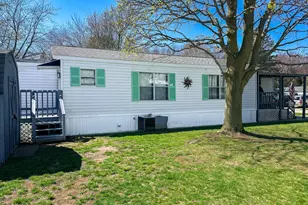 81 Cherry Ct, Muskegon, MI 49445 - Photo 4