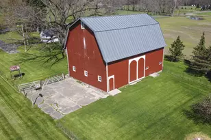14863 S 33rd St, Vicksburg, MI 49097 - Photo 2