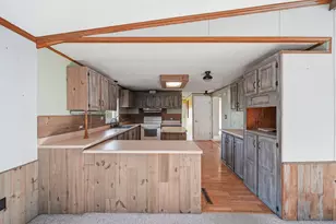 10430 Coon Hill Rd, Munith, MI 49259 - Photo 16