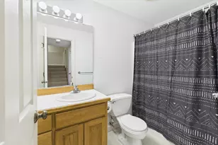 314 Caravan Rd, Norton Shores, MI 49441 - Photo 40