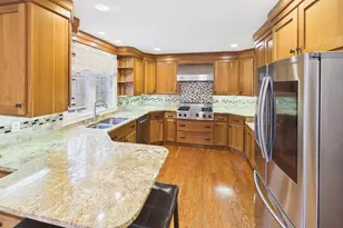 314 Caravan Rd, Norton Shores, MI 49441 - Photo 16