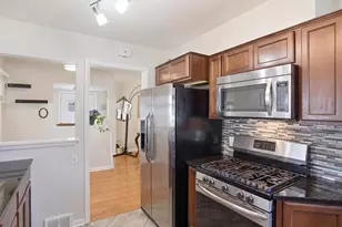 1181 Kay Pkwy, Ann Arbor, MI 48103 - Photo 12