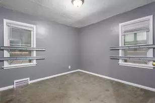 13881 Carlisle St, Detroit, MI 48205 - Photo 16