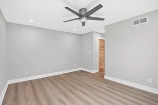 1865 Lindsey, Jackson, MI 49201 - Photo 18
