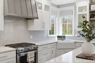 2352 Lake Birch Ct NE, Grand Rapids, MI 49525 - Photo 20