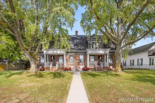 103 N Pier St, Saint Joseph, MI 49085 - Photo 2