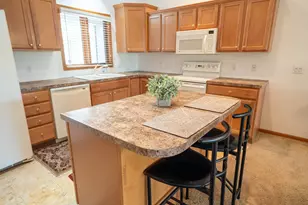 1670 Lisa Dr SW, Byron Center, MI 49315 - Photo 18