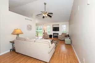 1349 Stewart Dr, Ypsilanti, MI 48198 - Photo 8