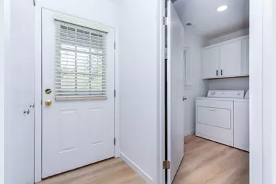 23418 Middlebelt Road #10, Farmington, MI 48336 - Photo 10