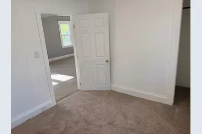 1045 E Forest Avenue, Muskegon, MI 49442 - Photo 12