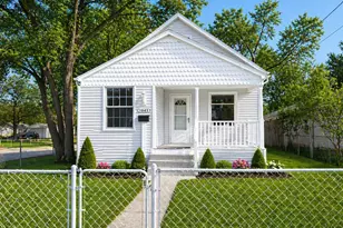 1045 E Forest Ave, Muskegon, MI 49442 - Photo 1