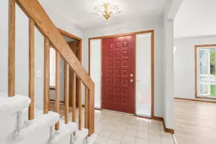 5116 Cardinal Dr, Troy, MI 48098 - Photo 4
