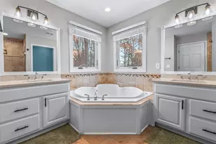 15660 Kesselwood Trail, Marshall, MI 49068 - Photo 20