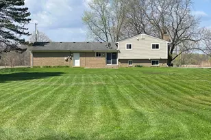 60000 Romeo Plank Rd, Ray, MI 48096 - Photo 2