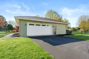 4879 Battenkill Dr, Galesburg, MI 49053 - Photo 38