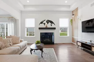 430 Pineway Dr, Ann Arbor, MI 48103 - Photo 10