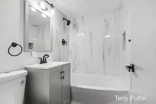58 Lamora Ave, Battle Creek, MI 49037 - Photo 12