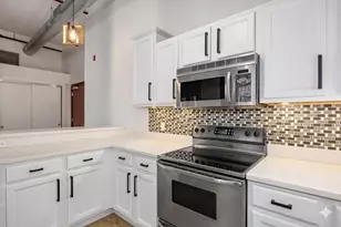 801 Broadway Ave NW, Grand Rapids, MI 49504 - Photo 4