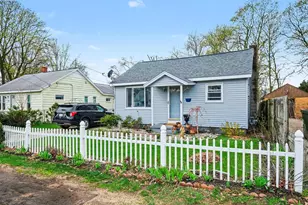 1267 Graf St, Muskegon, MI 49442 - Photo 2