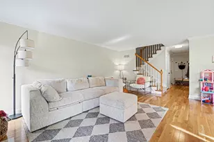 3603 Woodcliff Dr, Kalamazoo, MI 49008 - Photo 4