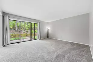 114 Lanark Ct, Kalamazoo, MI 49006 - Photo 10