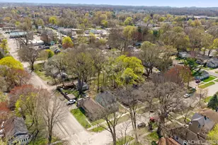 817 W Dale Ave, Muskegon, MI 49441 - Photo 46
