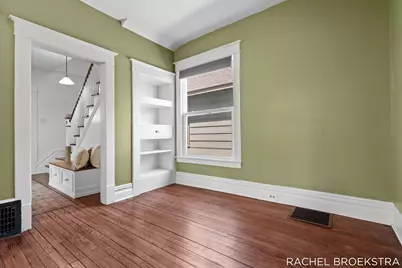 817 W Dale Avenue, Muskegon, MI 49441 - Photo 22