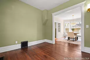 817 W Dale Ave, Muskegon, MI 49441 - Photo 24