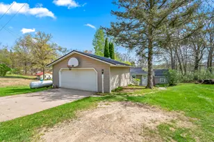 7901 Topinabee Dr, Montgomery, MI 49255 - Photo 34