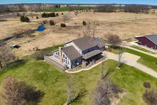 198 W Chicago Rd, Coldwater, MI 49036 - Photo 2