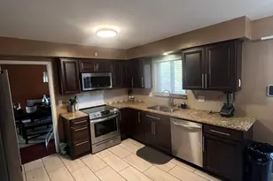 28400 Valley-Forge St, Southfield, MI 48076 - Photo 10