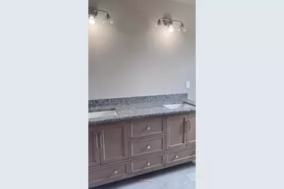30815 Lower Ridge Drive, New Boston, MI 48164 - Photo 10