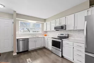 4317 Farnham Ave, Portage, MI 49002 - Photo 8