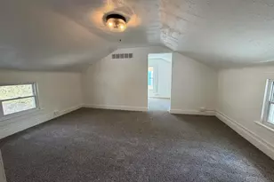 401 E Prairie St, Vicksburg, MI 49097 - Photo 12