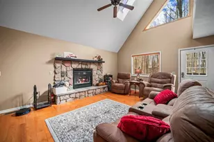 9341 Center Ln, Canadian Lakes, MI 49346 - Photo 4