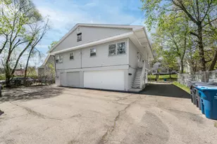 411 Stanwood St, Kalamazoo, MI 49006 - Photo 12