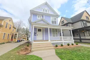 226 College Ave NE, Grand Rapids, MI 49503 - Photo 2