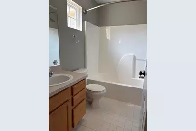 38320 Saratoga Circle, Farmington Hills, MI 48331 - Photo 20