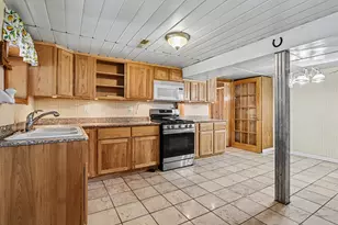 573 River Rd, Coldwater, MI 49036 - Photo 10