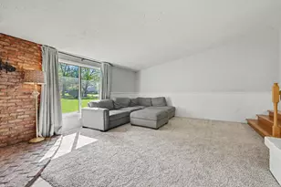 703 Elm St, Paw Paw, MI 49079 - Photo 4