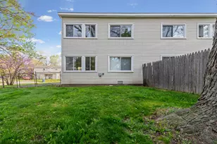 31546 Alpena Ct, Westland, MI 48186 - Photo 4