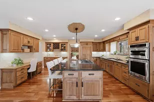 9256 Fenton Rd, Grand Blanc, MI 48439 - Photo 14