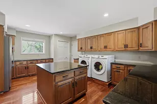 9256 Fenton Rd, Grand Blanc, MI 48439 - Photo 24